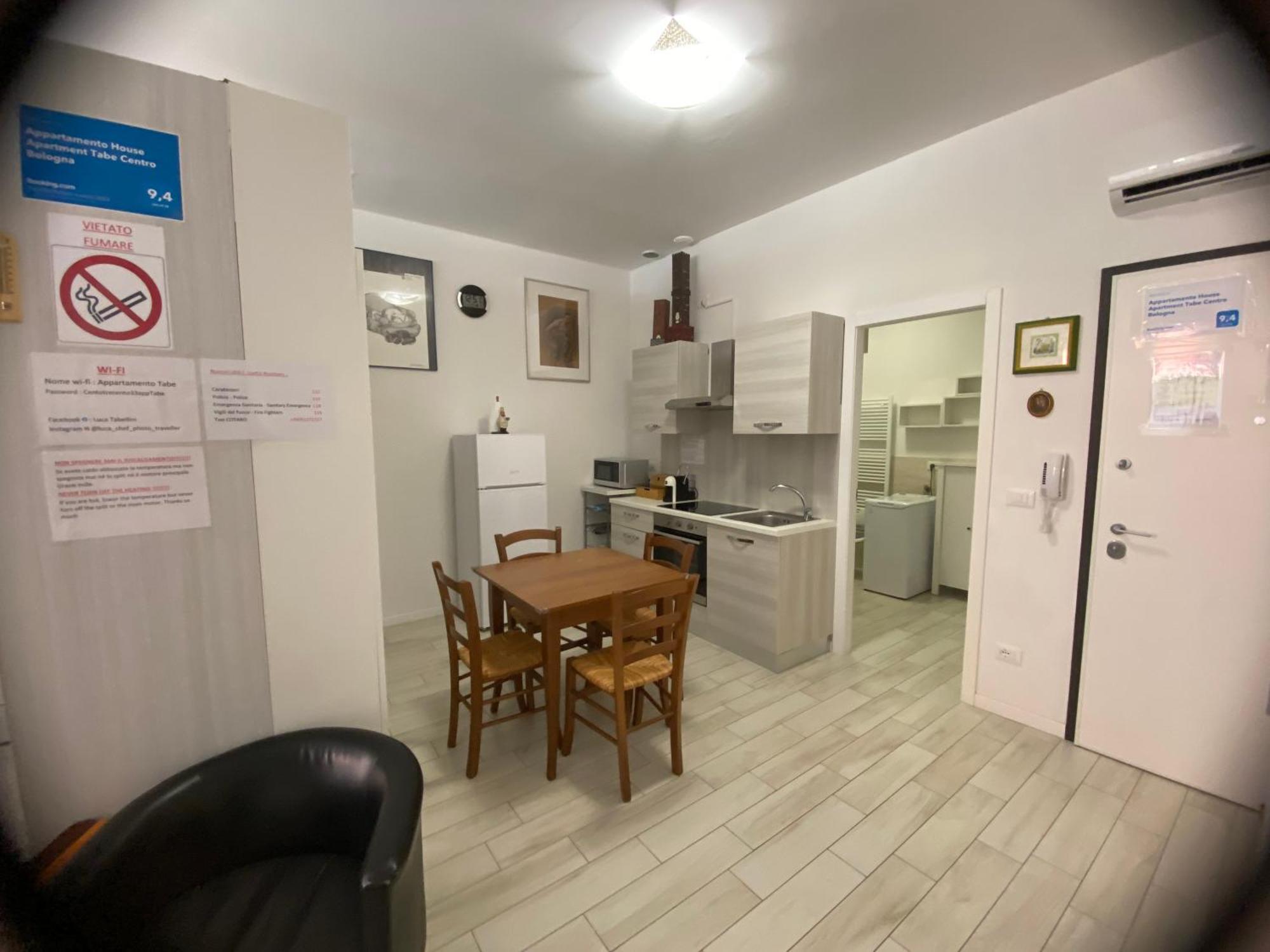Appartamento House Apartment Tabe Centro Bologna Exteriör bild